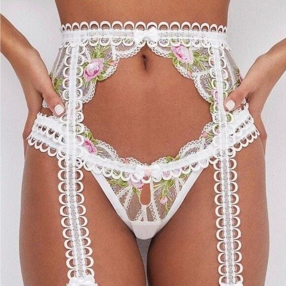 For Love And Lemons Other - For Love & Lemons Trellis Rose Garter Belt New Womens XXS